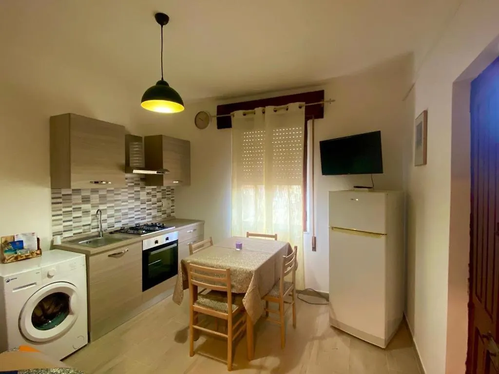 Lägenhet Casa Vacanze Da Michele E Azzurra Lotzorai