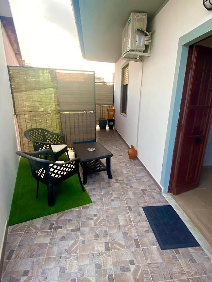 Casa Vacanze Da Michele E Azzurra Lotzorai 0*,